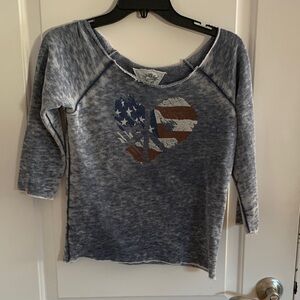 T2love Navy Graphic Tee